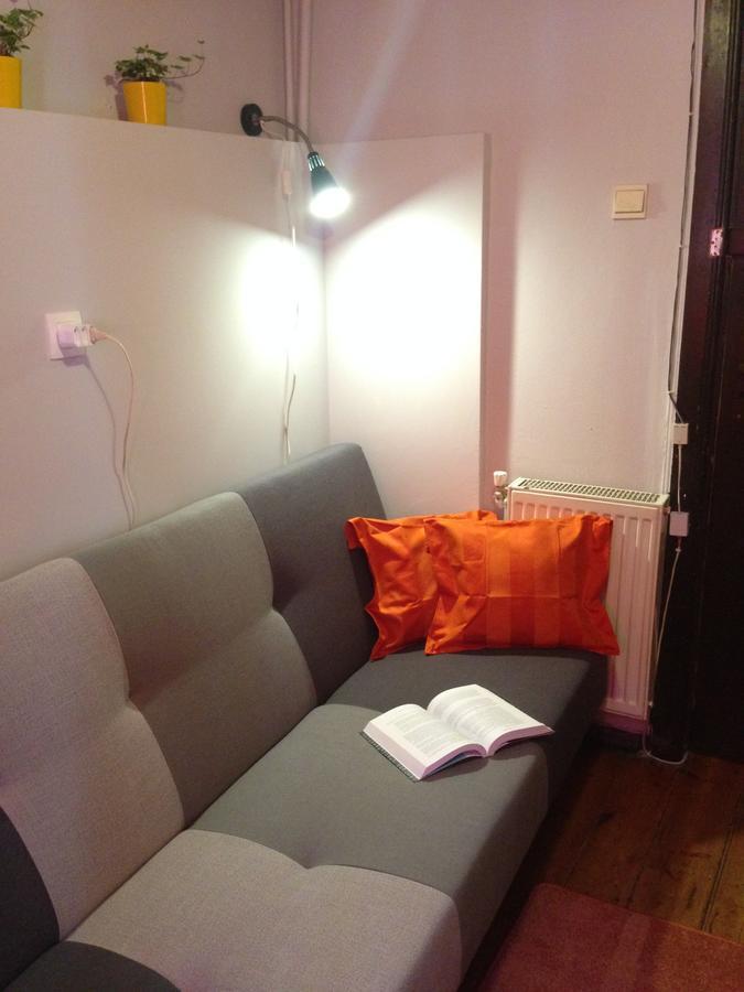 Frolic Goats Hostel Poznan Bagian luar foto
