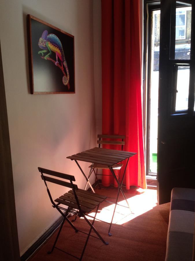 Frolic Goats Hostel Poznan Bagian luar foto