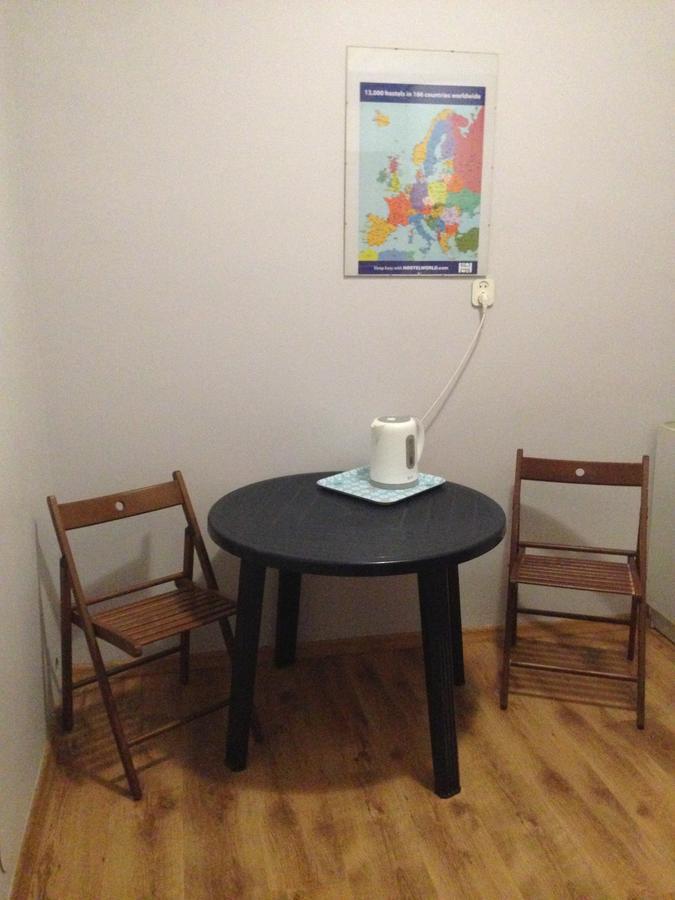 Frolic Goats Hostel Poznan Bagian luar foto