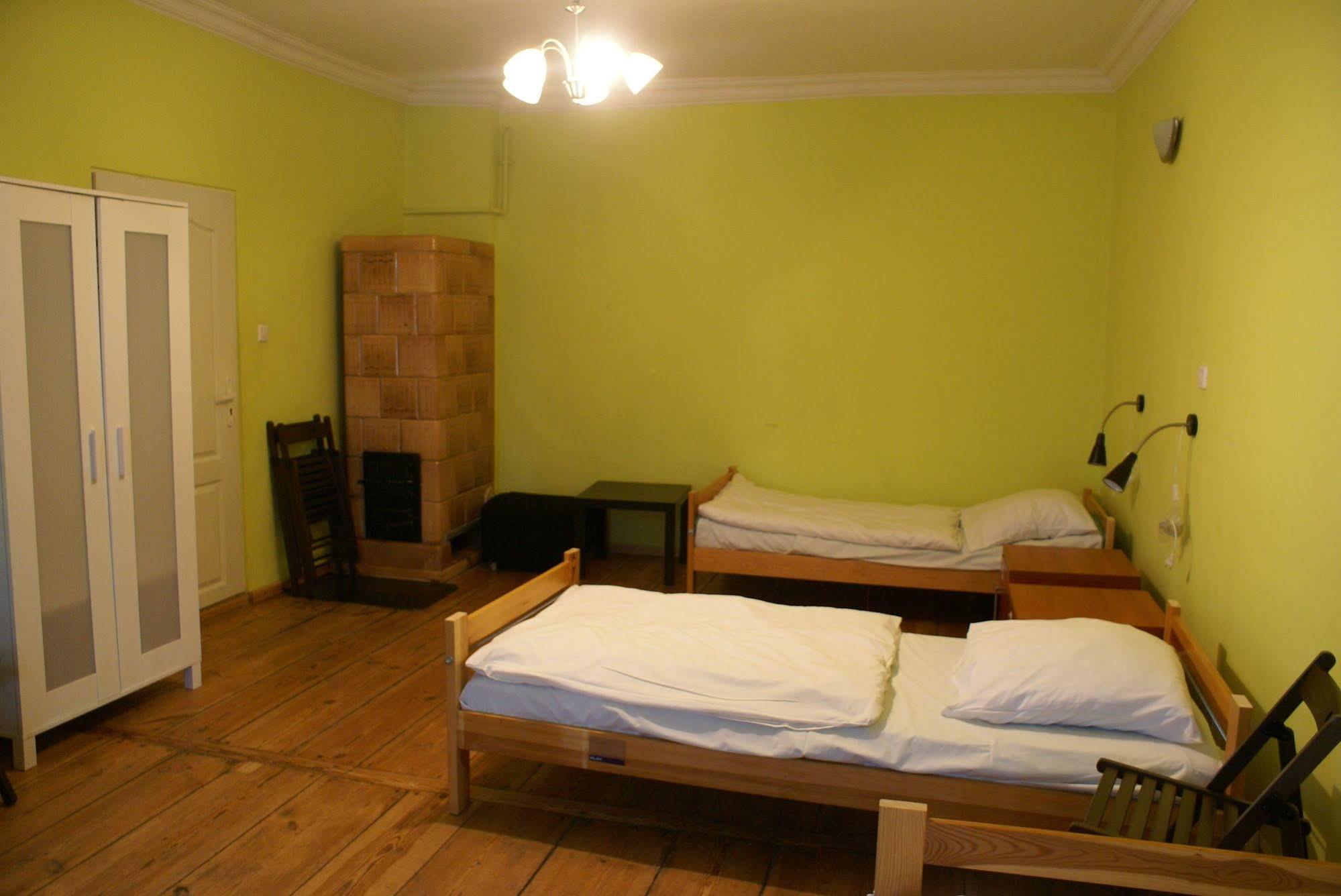 Frolic Goats Hostel Poznan Bagian luar foto