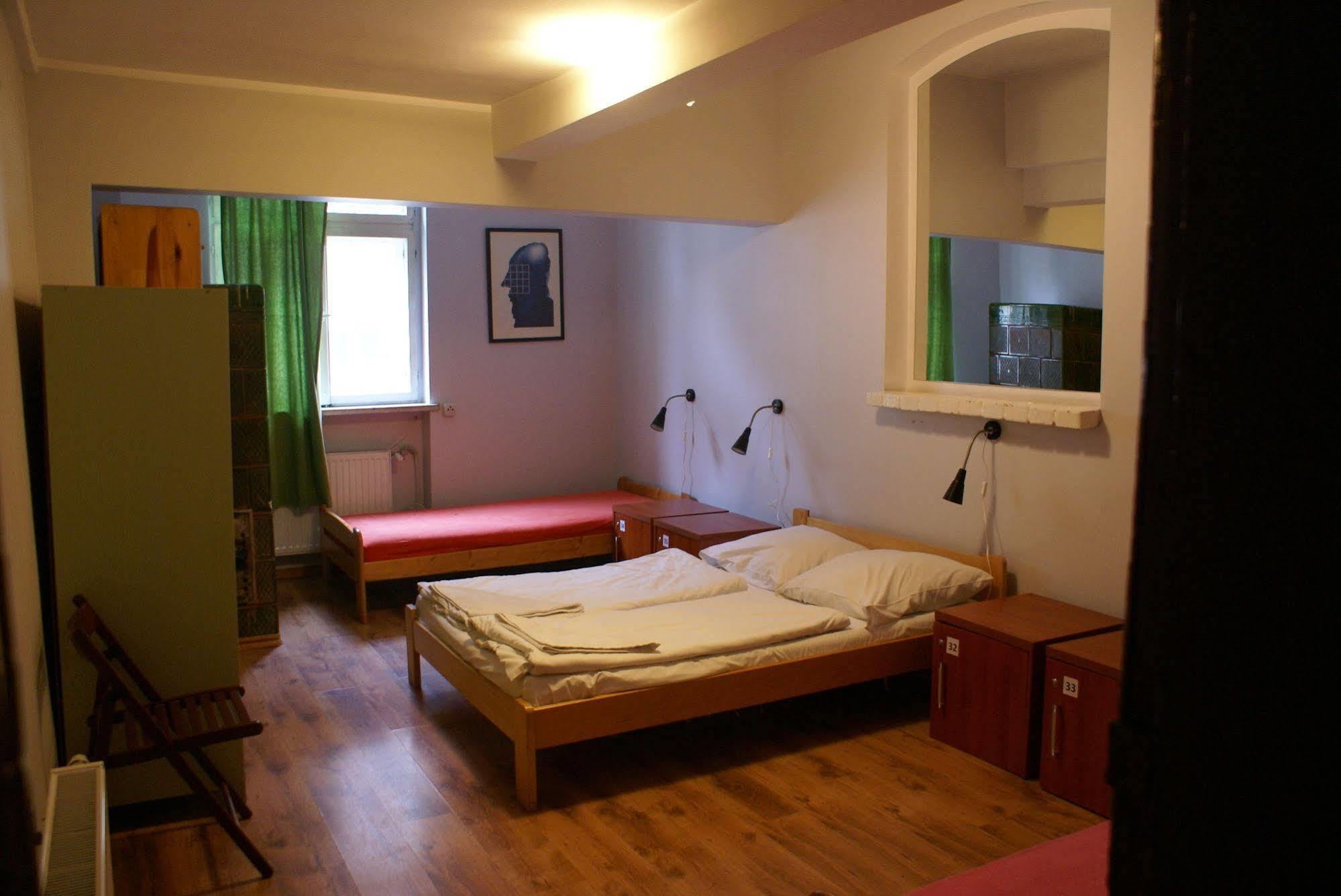 Frolic Goats Hostel Poznan Bagian luar foto